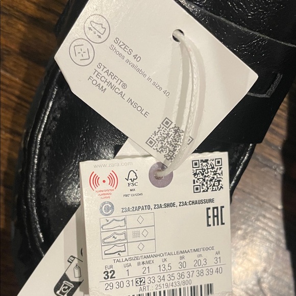 Zara Shiny Black Leather Loafers - Picture 4 of 5